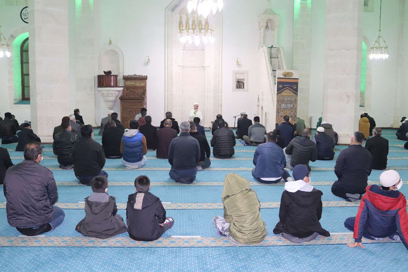 Miraç Kandili Adıyaman'da huşu içinde idrak edildi Miraç Kandili Adıyaman'da huşu içinde idrak edildi